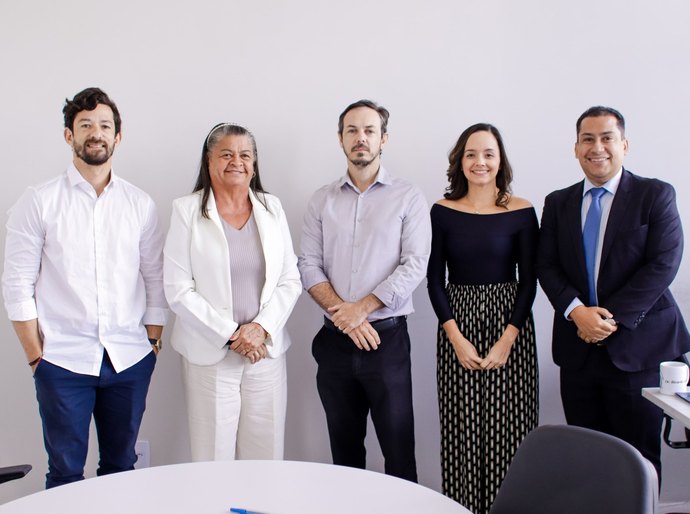 Prefeita Tia Júlia realiza visita institucional ao Ministério Público do Estado de Alagoas