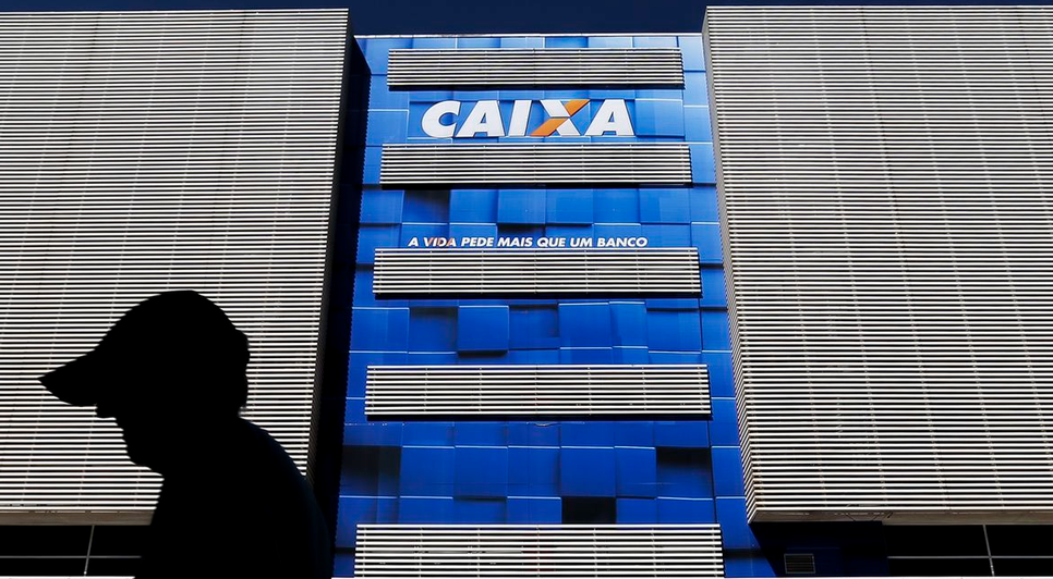Caixa paga auxílio emergencial a nascidos em julho neste sábado, 24 / Foto: Agência Brasil