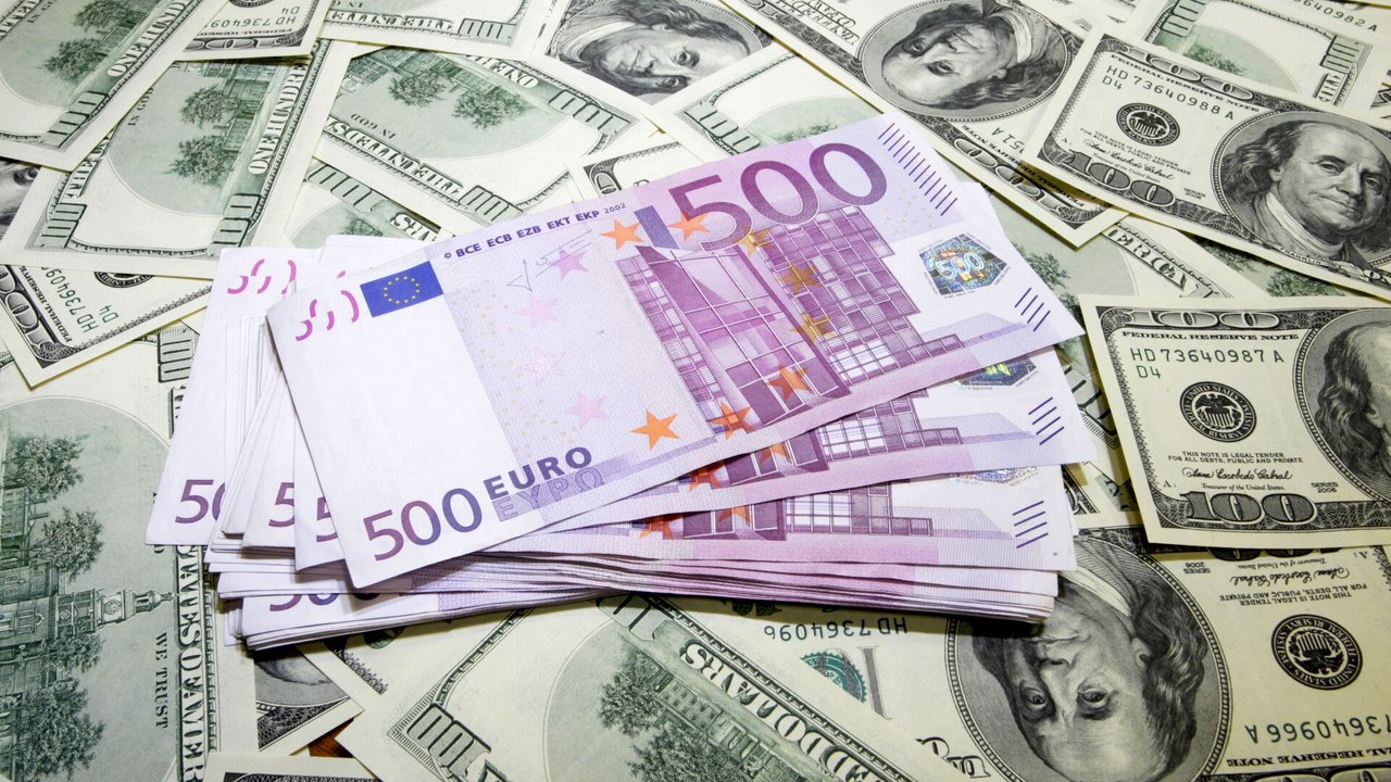 Política fiscal e econômica dos EUA desviam investidores para a Europa e acendem alerta de recessão