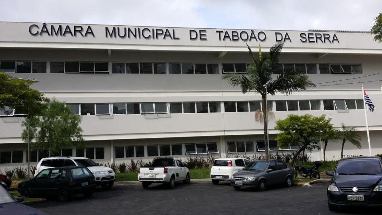 Audiência pública tem pancadaria e confusão em Câmara de Taboão da Serra