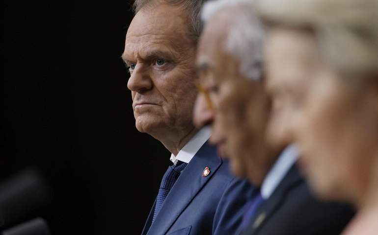 Europa teme que Trump jogue fardo ucraniano nela, nem sequer lhe perguntando, diz jornal