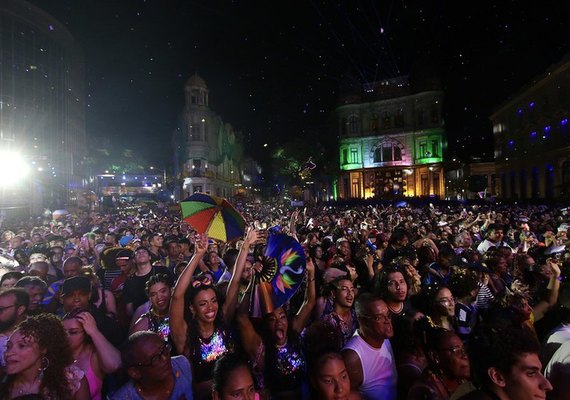 Carnaval é feriado? Entenda o que diz a lei