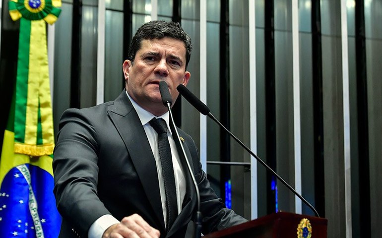 Prestes a ser julgado na Justiça Eleitoral, Moro tem relação abalada com Deltan Dallagnol; entenda