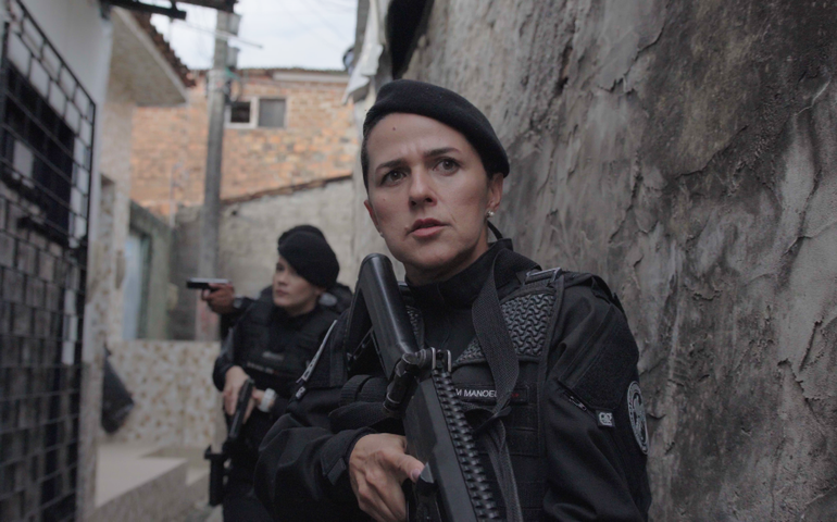 8 de março: policial, mas antes de tudo mulher