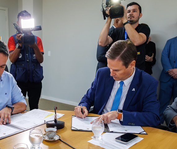 Alagoas recebe visita do embaixador de Portugal no Brasil