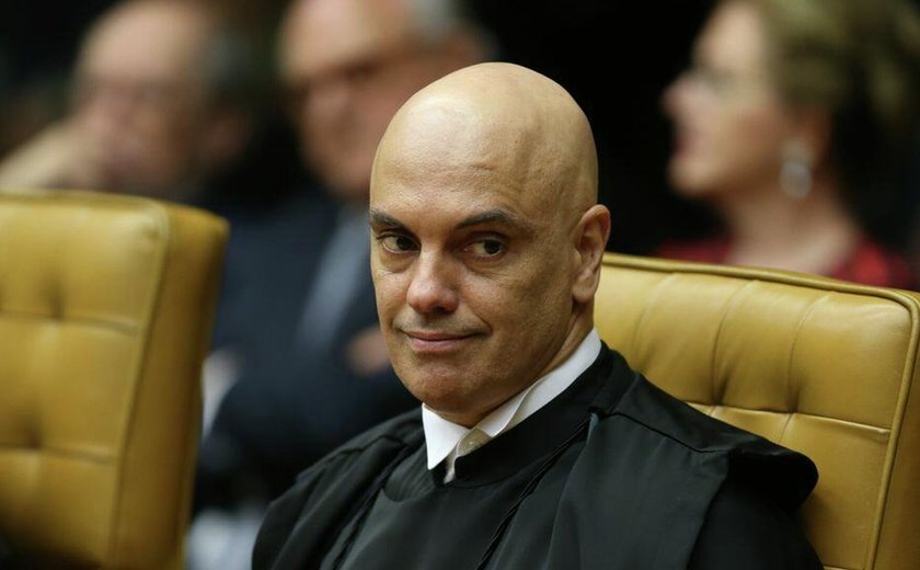 Moraes diz que atos do 8 de janeiro demonstram 'falência do sistema de autorregulação das redes'