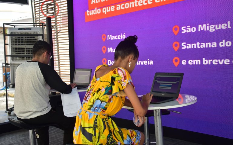 Secretaria da Ciência e da Tecnologia participa de um dos maiores eventos tech de Alagoas