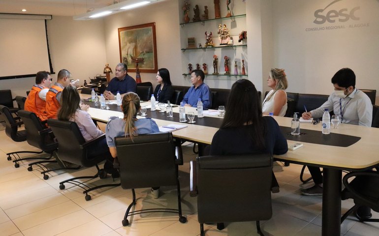 Sesc e Senac articulam parceria com a Defesa Civil para a entrega de doações às vítimas das chuvas