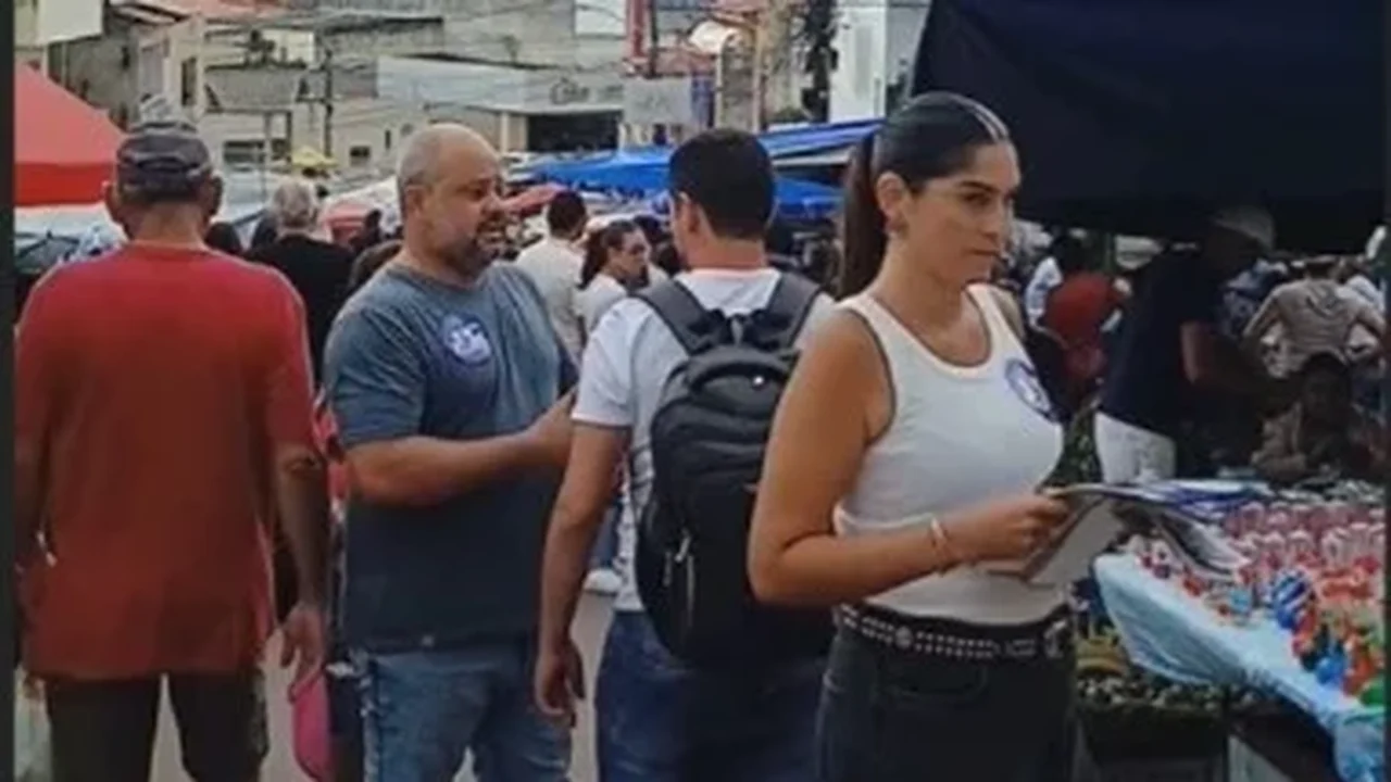 'Desmancha-feira': vídeo viral ironiza políticos que transformaram feira de Palmeira dos Índios em palanque eleitoral