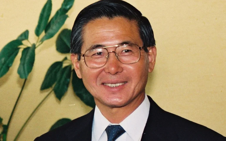 Ex-presidente do Peru Alberto Fujimori é enterrado em Lima