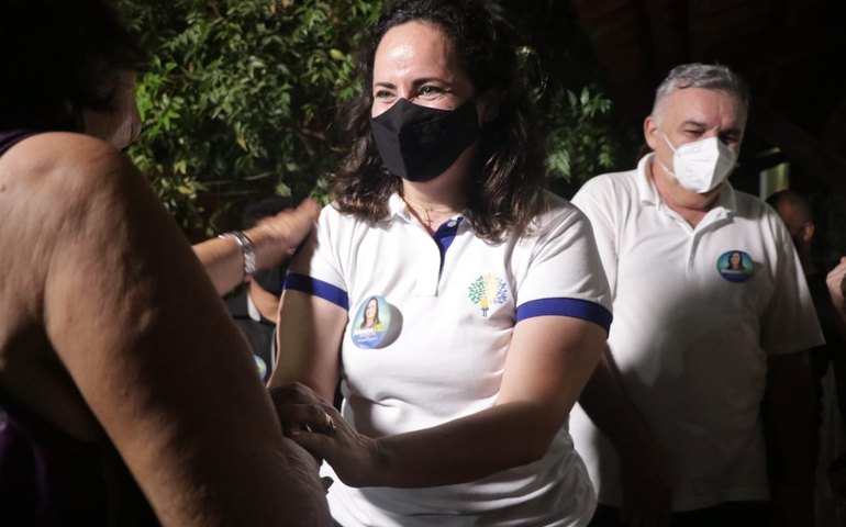 Arapiraca: Fabiana visitou Baixão em campanha à reeleição