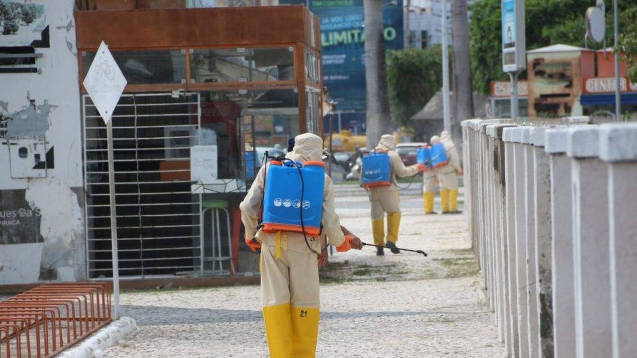 Prefeitura de Arapiraca inicia processo de higienização da cidade contra o coronavírus