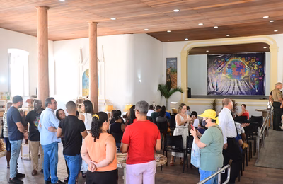 Artesãos de Penedo expõem em novo local com apoio da Prefeitura de Penedo