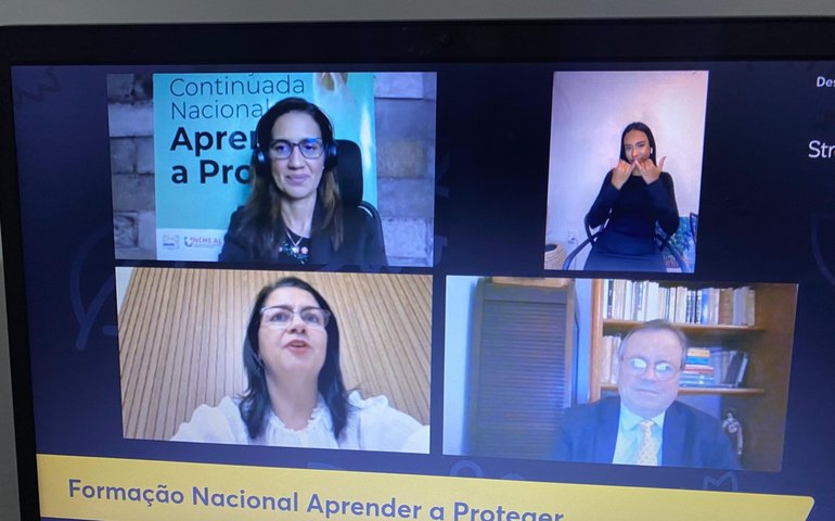 Secretária Roseane Vasconcelos participa de aula inaugural da formação Aprender a Proteger