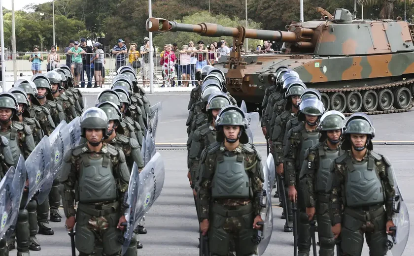 Exército recebe R$ 10 milhões para transportar tropas para o desfile do 7 de Setembro