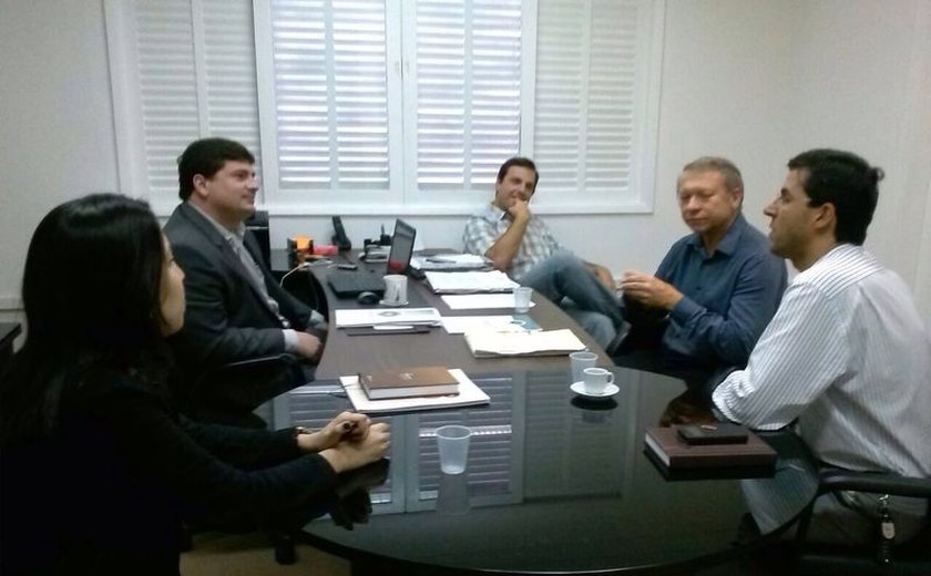 OAB de Alagoas reconhece trabalho da Defensoria Pública na Casa de Custódia da capital