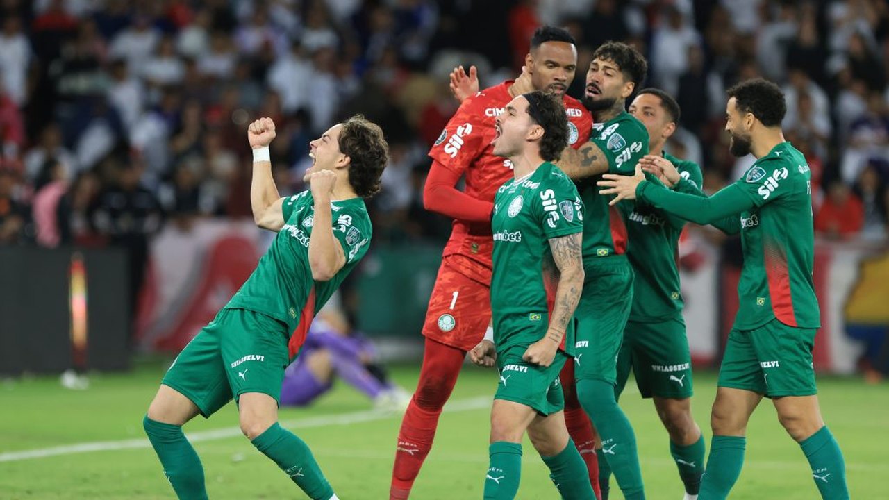 Palmeiras enfrenta maratona de jogos e tenta controlar desgaste físico antes de pegar o Vasco
