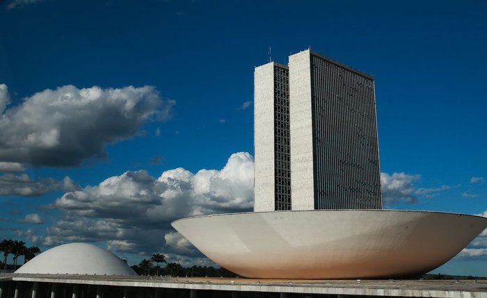 Texto altera o regime de exploração de gasodutos no Brasil