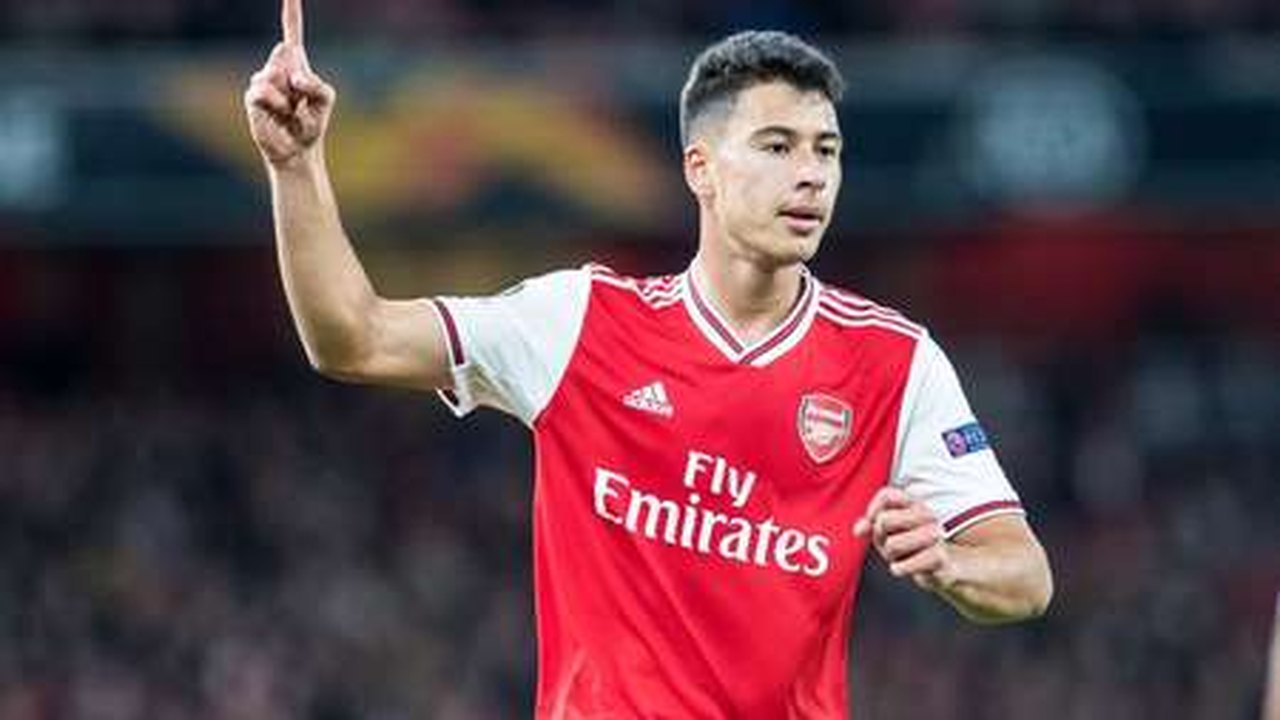 Gabriel Martinelli estende contrato com o Arsenal por mais quatro temporadas