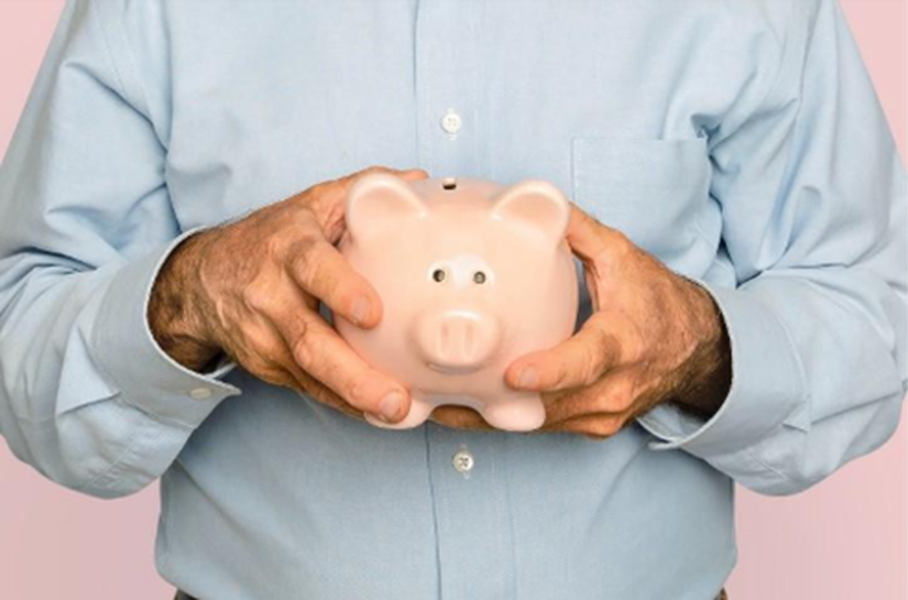 Com população mais velha, franquias surgem como opção para aposentados que desejam empreender