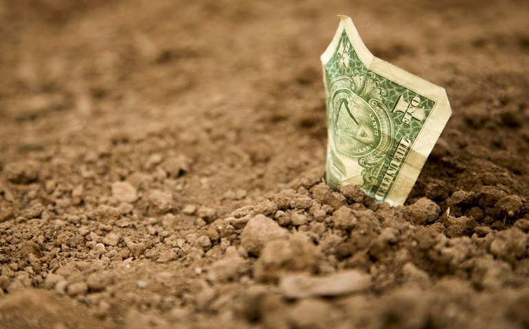 Caminho sem volta: BRICS impulsionou desdolarização do mercado mundial, opina analista