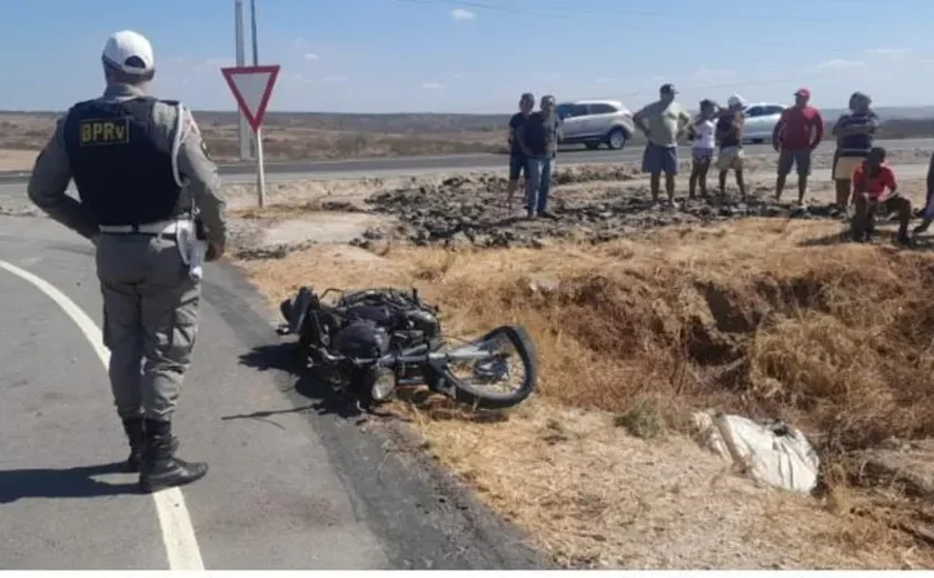 Motociclista morre após acidente no trevo de Olivença, no Sertão de Alagoas