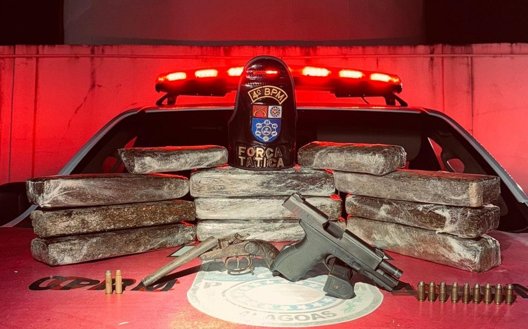 PM apreende 29 armas e quase 49 quilos de drogas durante a semana em Alagoas