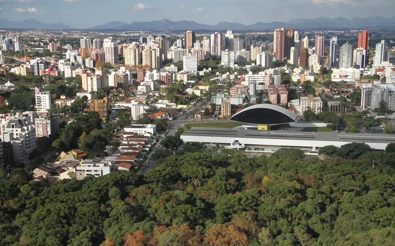 Justiça do Paraná libera registro de imóveis sem exigência de impostos de donos anteriores