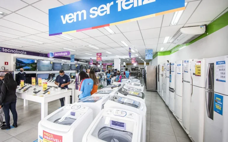 Polícia investiga Magazine Luiza por e-mail racista enviado a cliente: 'Olá, Macaca'