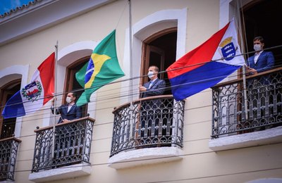 Na Proclamação da República, Governo do Estado transfere sede para Marechal e lança pedra fundamental da nova UPA 