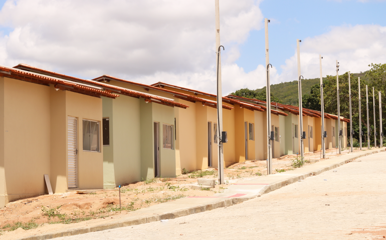Seinfra inaugura conjunto habitacional na cidade de Igaci nesta sexta-feira
