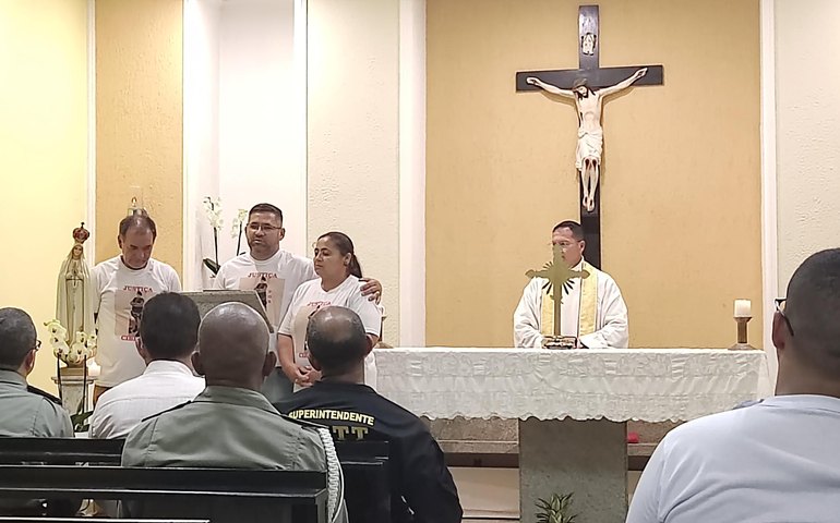 Batalhão de Trânsito da PM realiza missa em memória às vítimas de acidentes