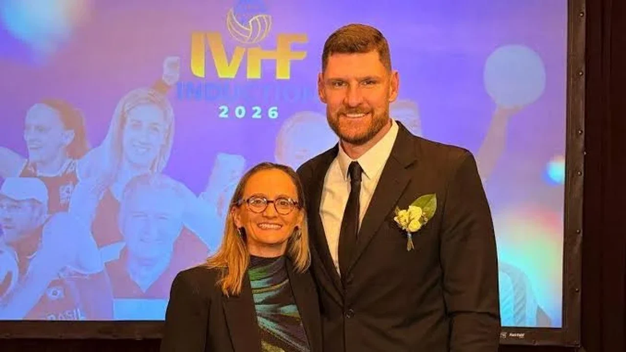 Fabi Alvim, Alison Mamute e Ary Graça são homenageados no Hall da Fama do vôlei