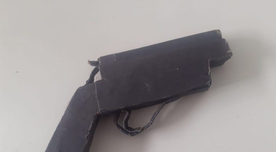 Homem é preso após ameaçar pai de morte com arma de papel em Tobias Barreto / Foto: Foto: PM/SE