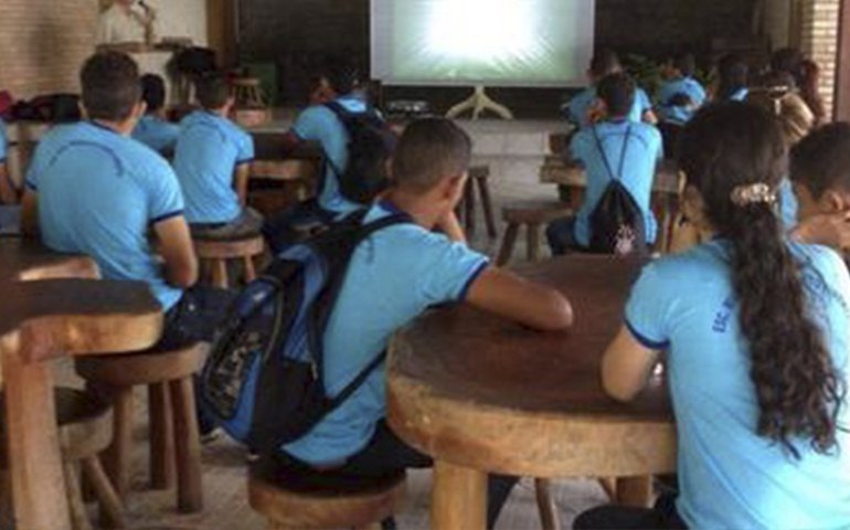 Escola de Palmeira dos Índios desenvolve projeto para ampliar conhecimento