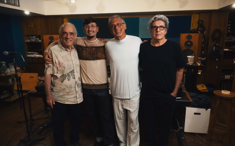 João Fênix e Zé Renato recriam “Toada”