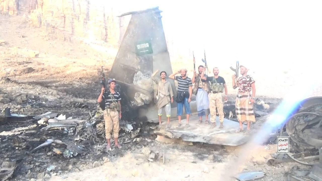Houthis divulgam imagens de caça saudita que afirmam ter derrubado