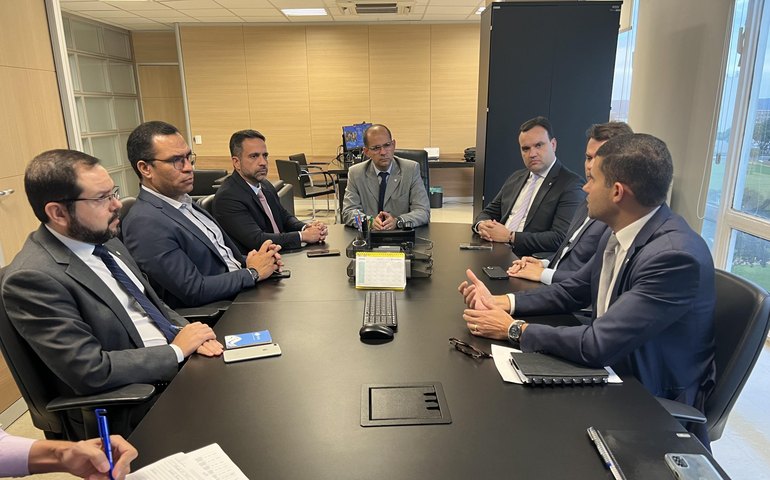 Governo avança em reunião sobre o trecho 5 do Canal do Sertão com o Ministério da Integração