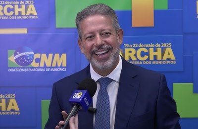 Arthur Lira destaca importância da Feira dos Municípios e reafirma compromisso com a causa municipalista