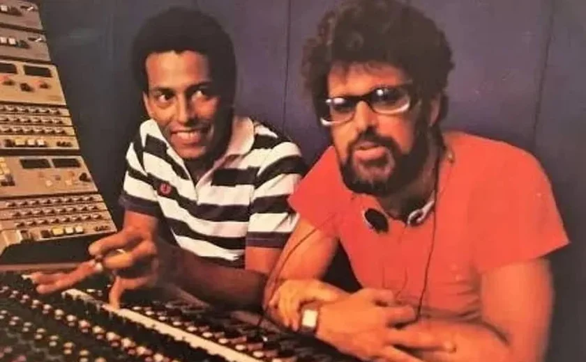 Morre Expedito Machado, da dupla Tom e Dito, compositor de hits como ‘Ilariê’ e ‘A Grande Família’