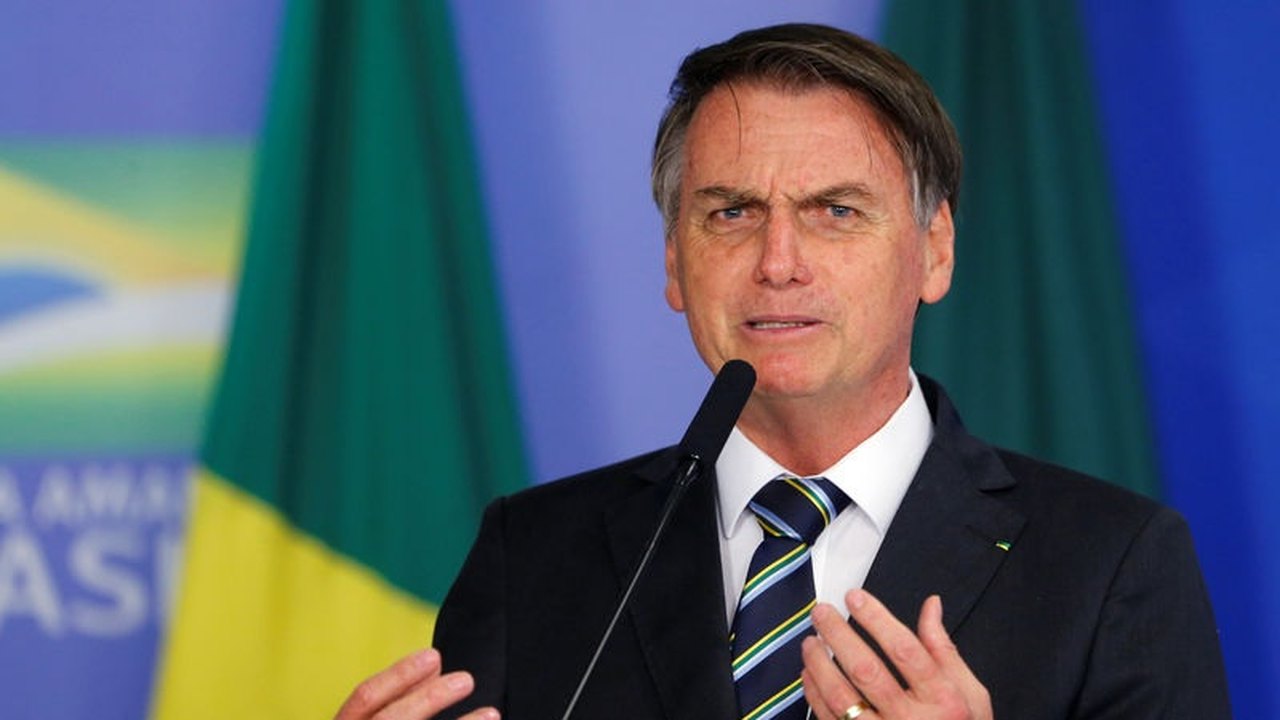 Lula ‘Vai voltar para a cadeia’, diz Bolsonaro em Recife
