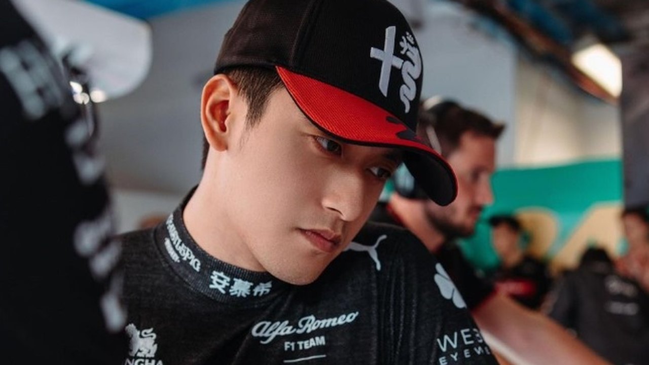Piloto chinês renova com Alfa Romeo e grid da F-1 para 2024 só tem três vagas disponíveis