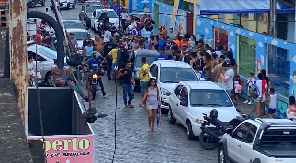 Funcionário é morto a tiros na porta de escola em Aracaju