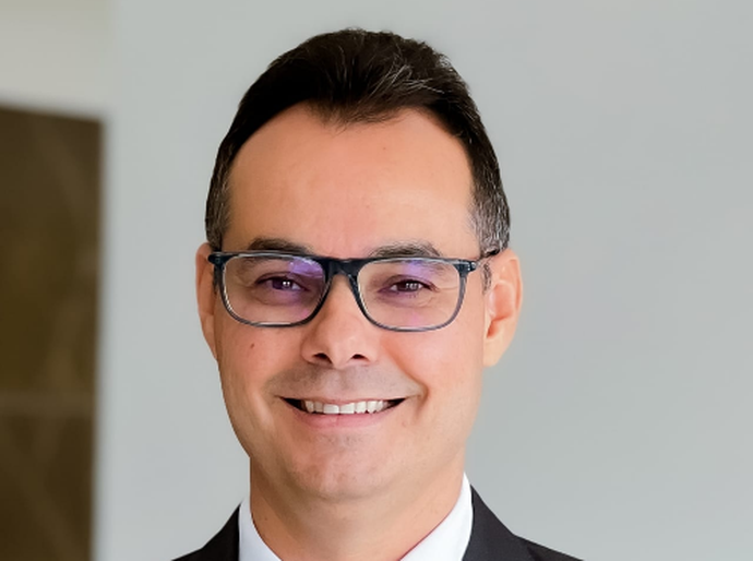 Professor de Direito da Ufal é semifinalista do Prêmio Jabuti Acadêmico