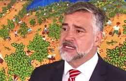 Além da enchente população sofre com as notícias falsas