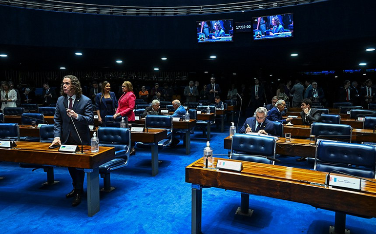Senado ratifica atualização de acordo internacional sobre tráfego marítimo