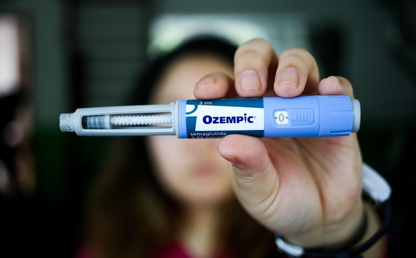 Diarreia, queda de cabelo e flacidez: usuários relatam efeitos colaterais do Ozempic