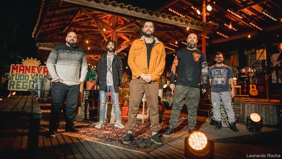 Banda paulistana MANEVA faz show em Maceió no dia 3 de outubro