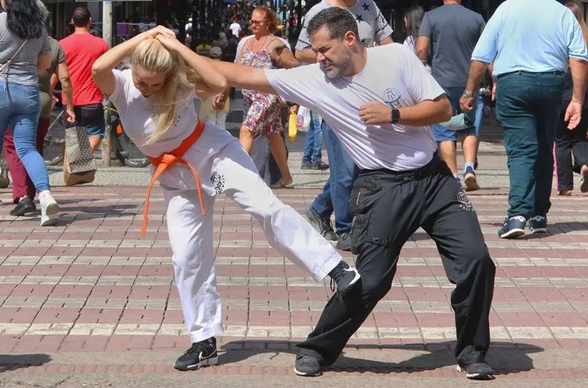 Carnaval sem violência nem assédio? Saiba como o Krav Maga pode te ajuda
