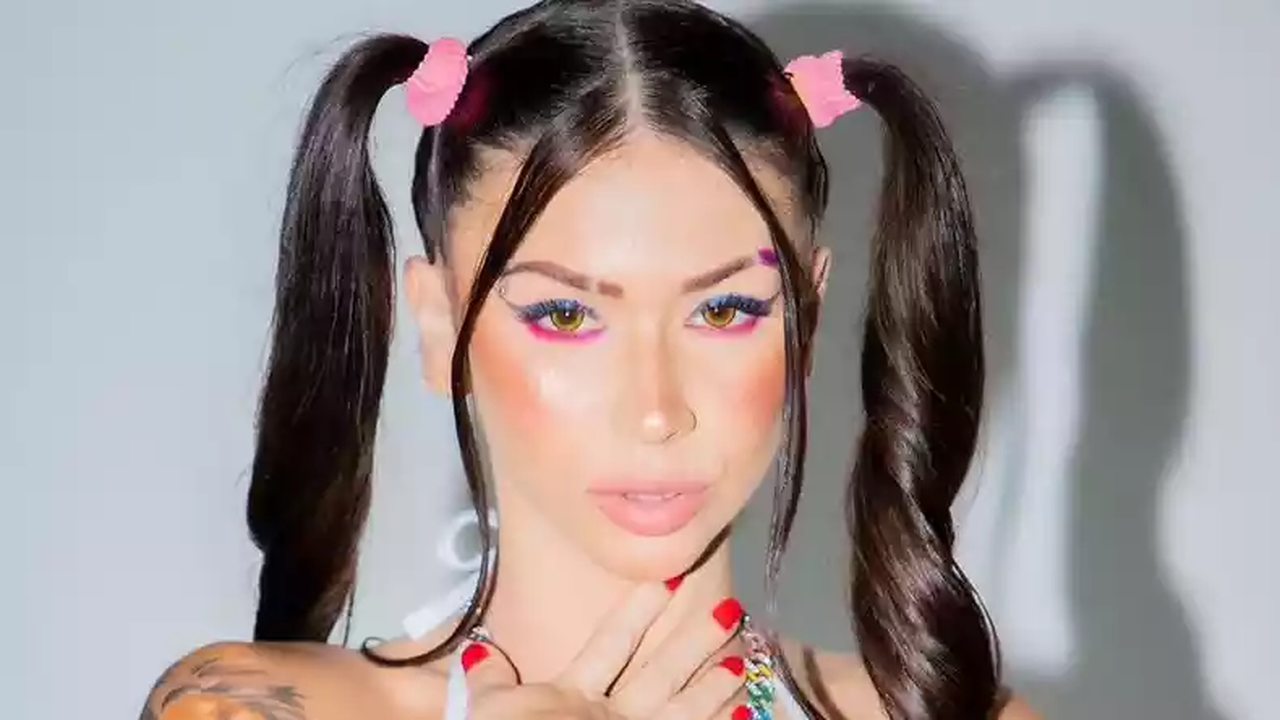 MC Pipokinha faz pedido de desculpas a professores após cancelamento de shows